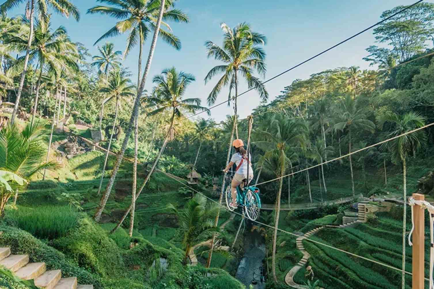 Mengenal Diamond Beach, Pantai secantik Permata dari Bali