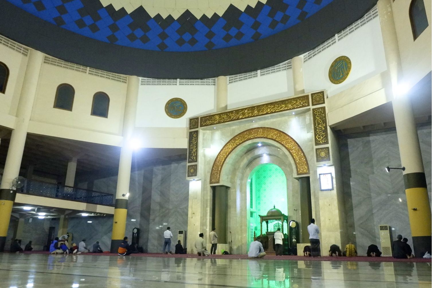 Destinasi Wisata Religi di Bandung, Melihat Megahnya 3 Masjid Kebanggaan Bumi Pasundan
