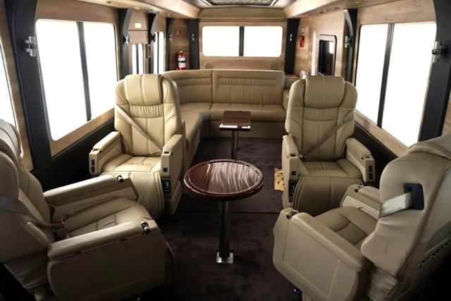 interior big bus luxury mercy Medium.png