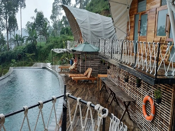 Legok Kondang Lodge