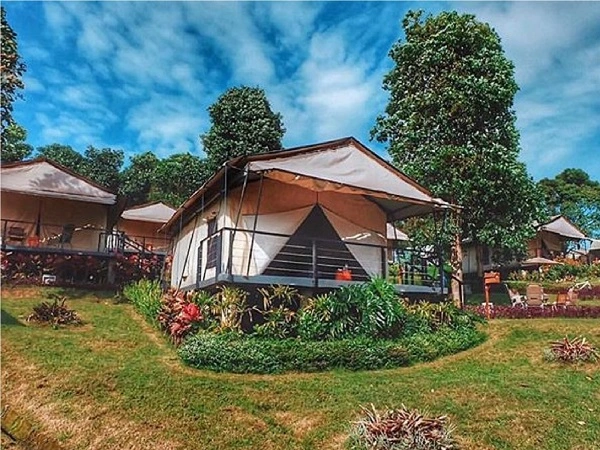 Trizara Resorts