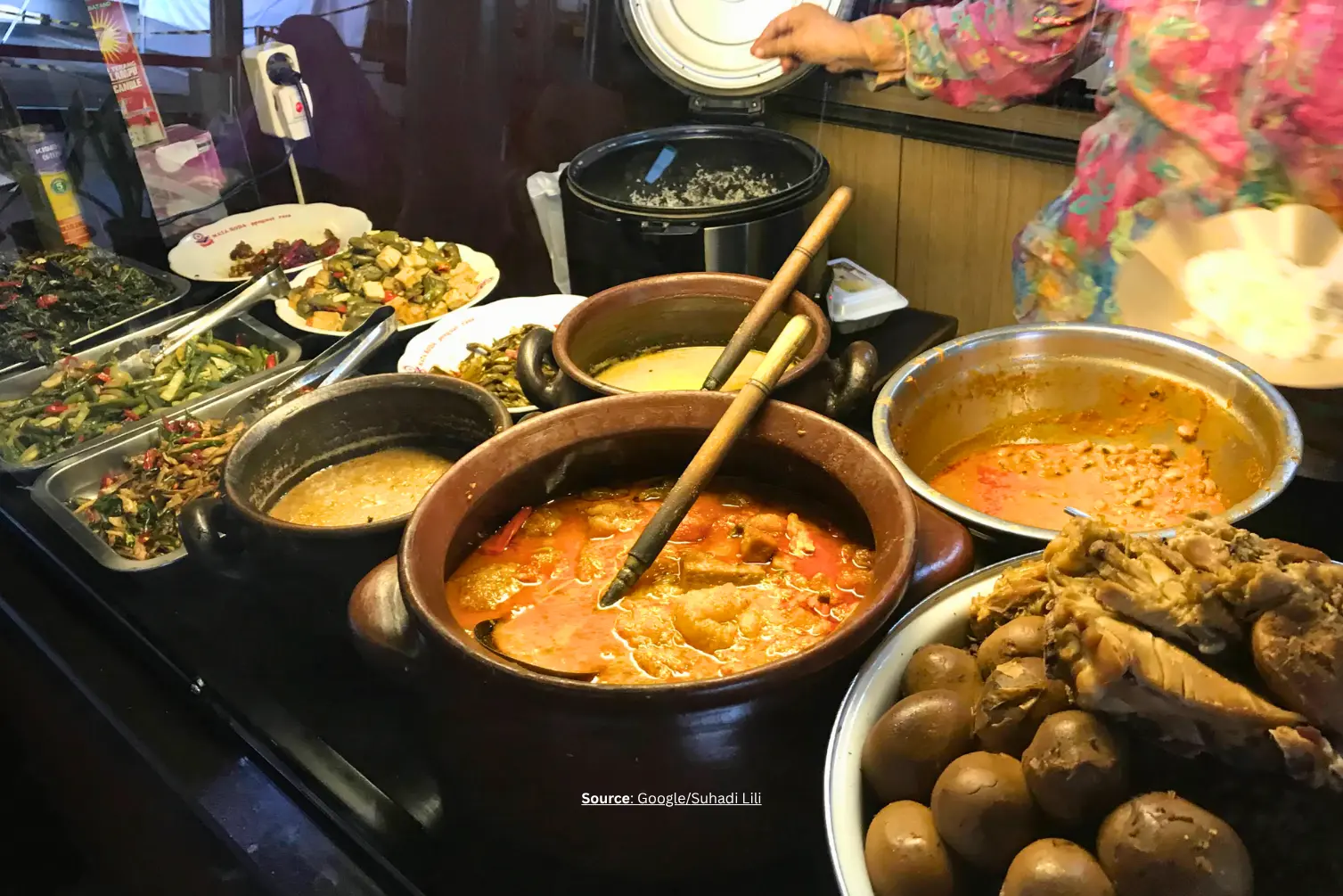 Gudeg Legendaris Bu Djati Stasiun Tugu.webp