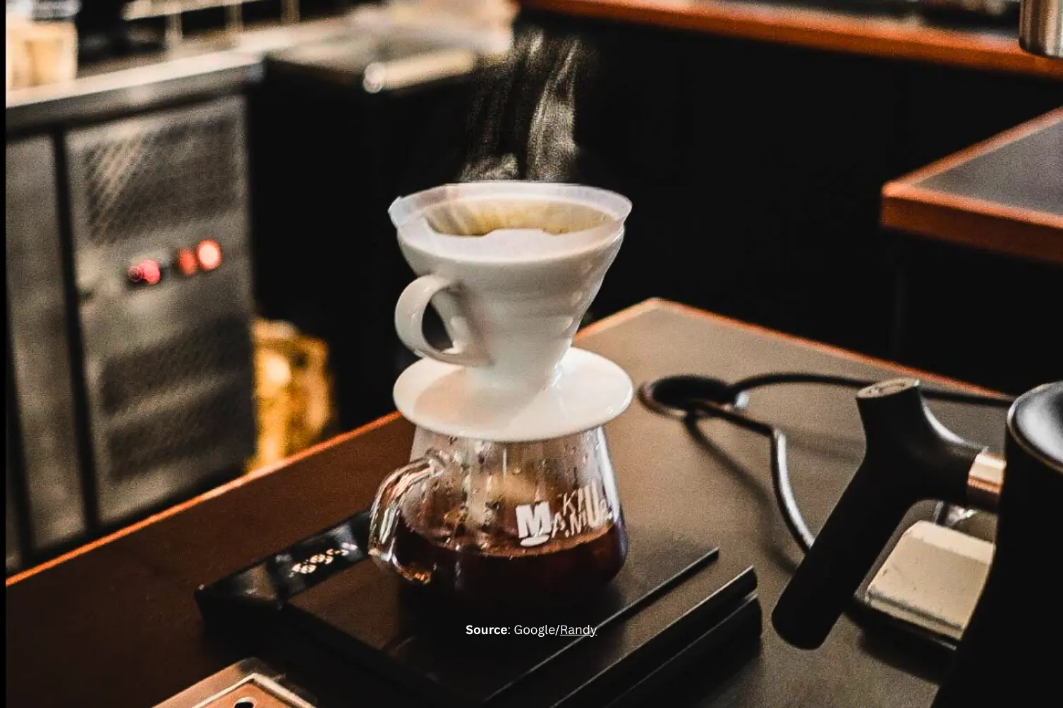 Makmur Jaya Coffee Roasters, bisa jadi oleh-oleh baru Kota Bandung.webp