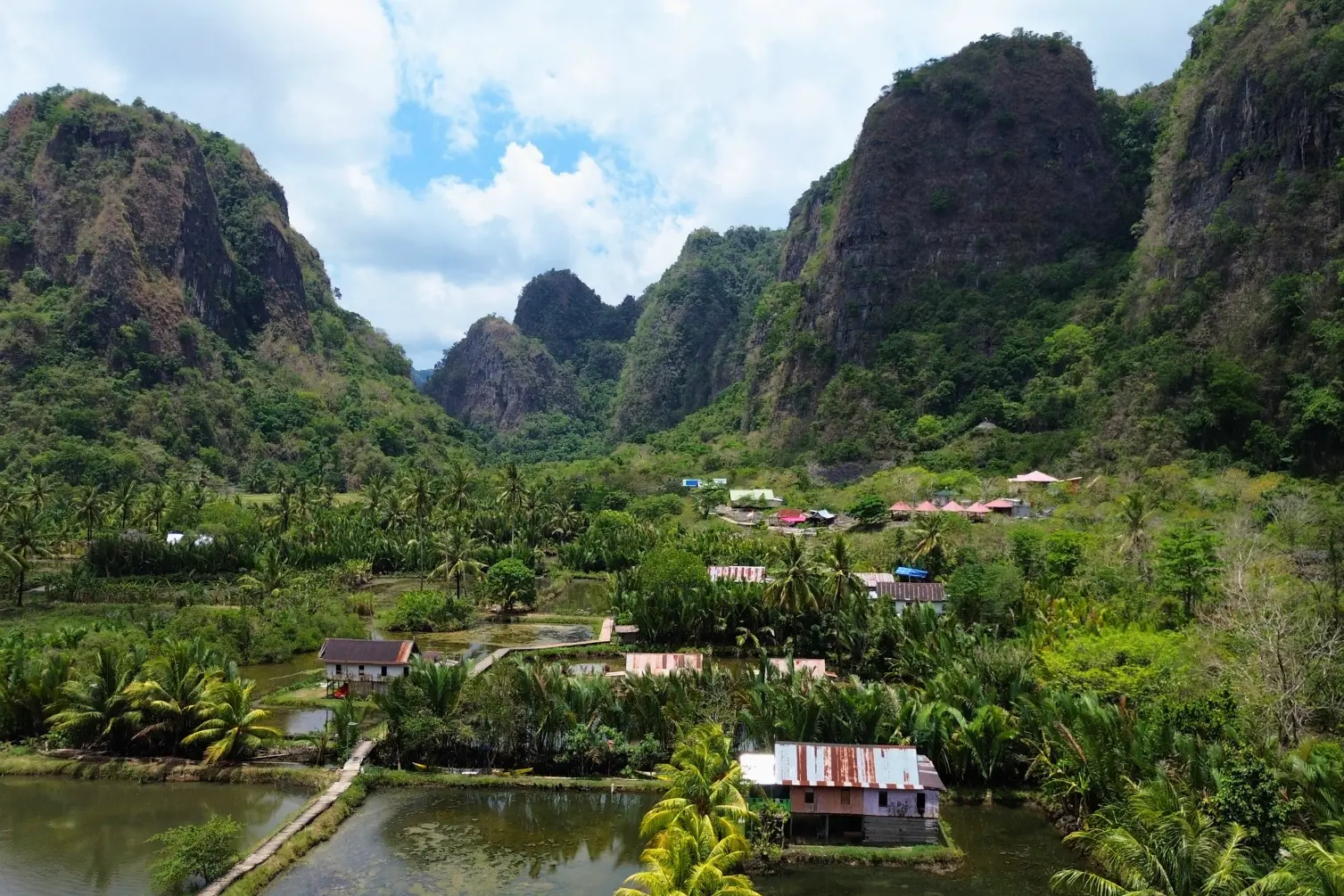 Rammang-rammang Karst Village, Maros, Sulawesi Sleatan.webp