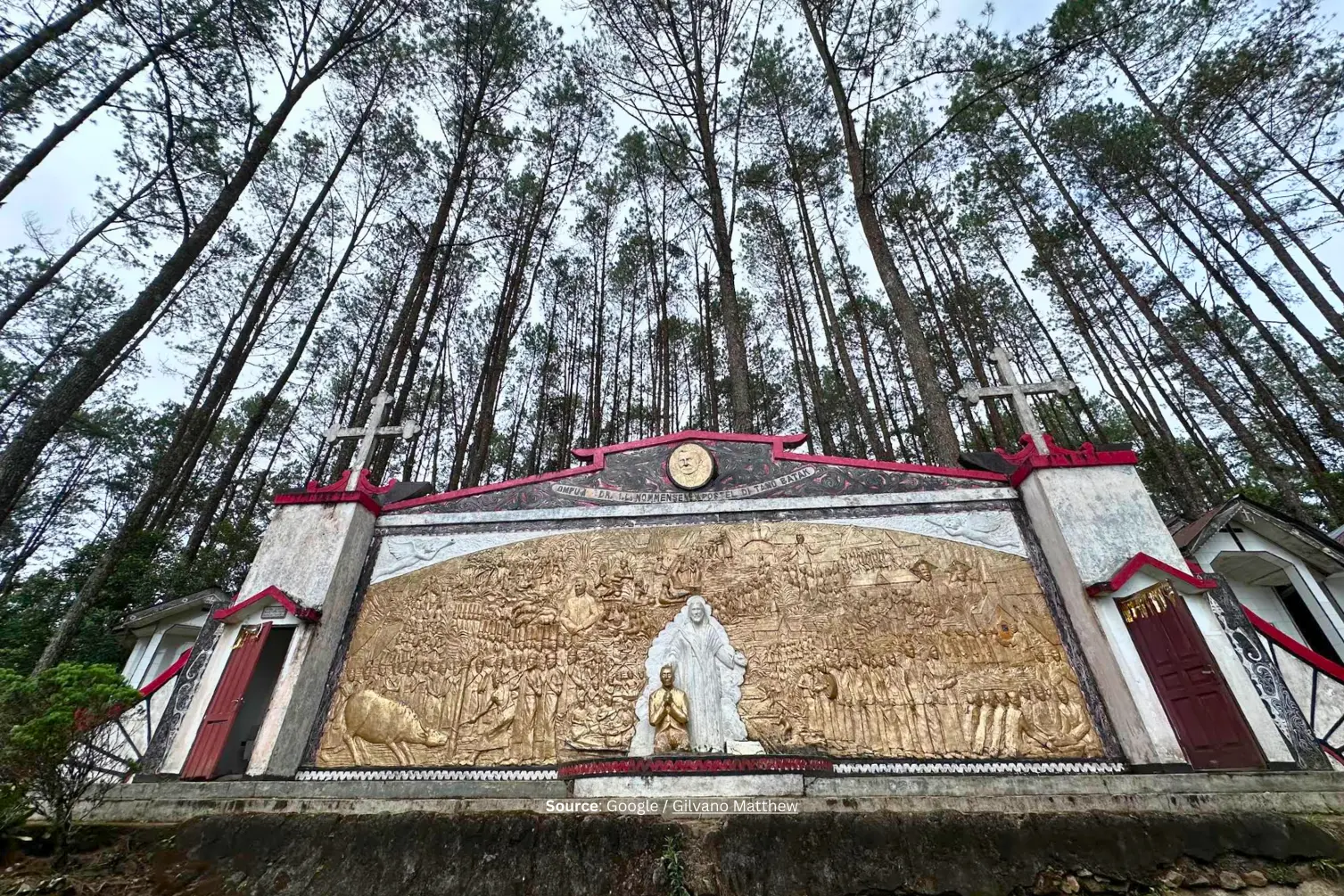 Salib Kasih - Tapanuli Utara, Sumatera Utara.webp