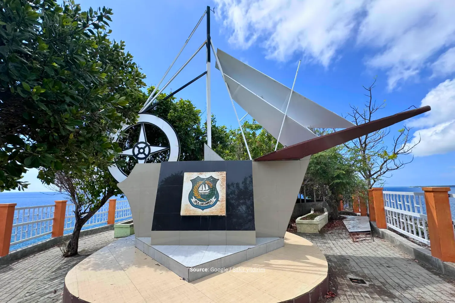 Titik 0 Kilometer Sulawesi Selatan.webp