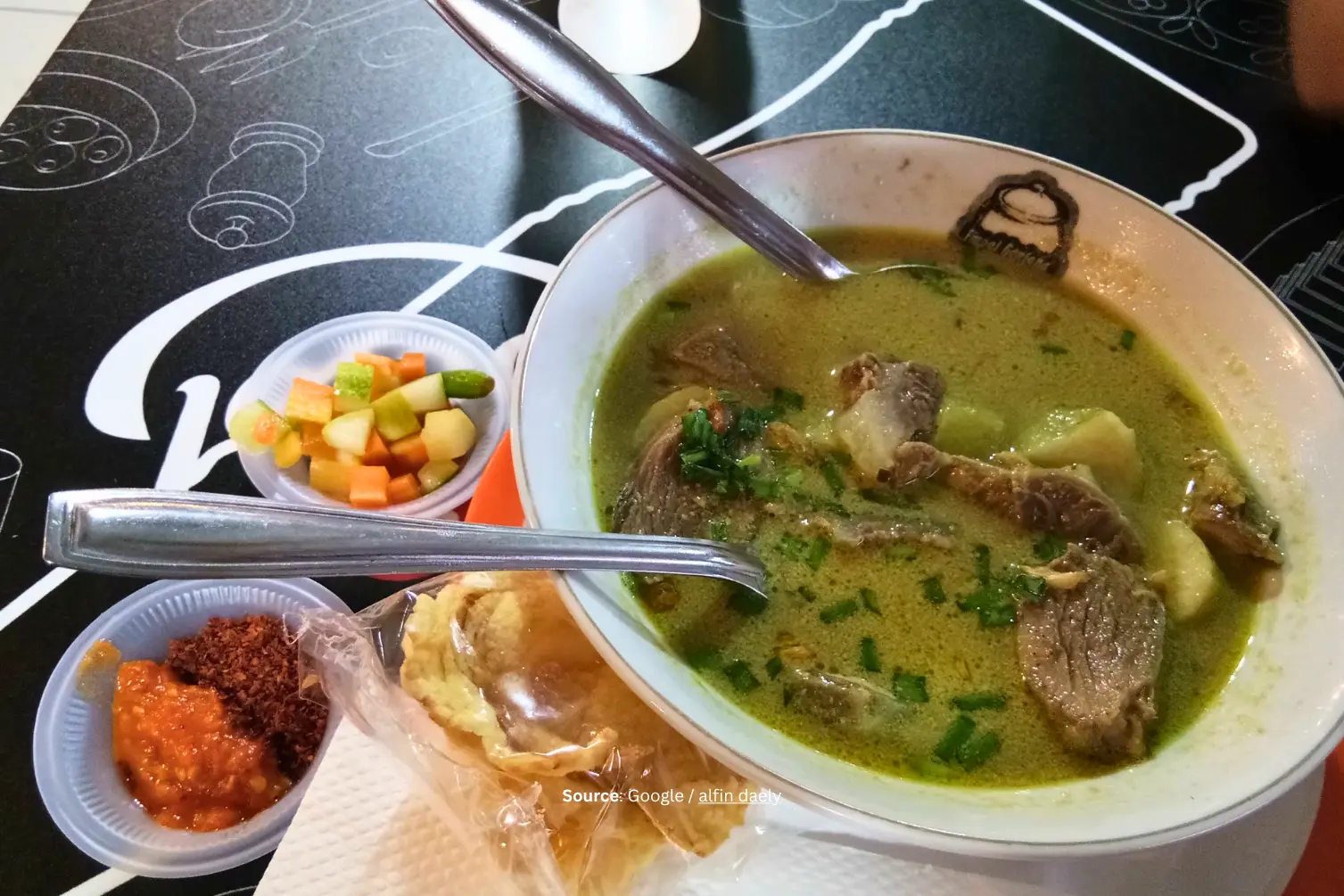 Empal Gentong Cirebon.webp