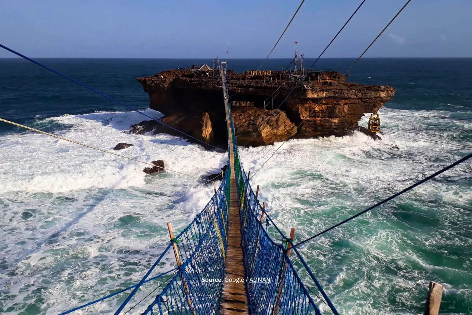 Pantai Timang, Gunung Kidul Yogyakarta.webp
