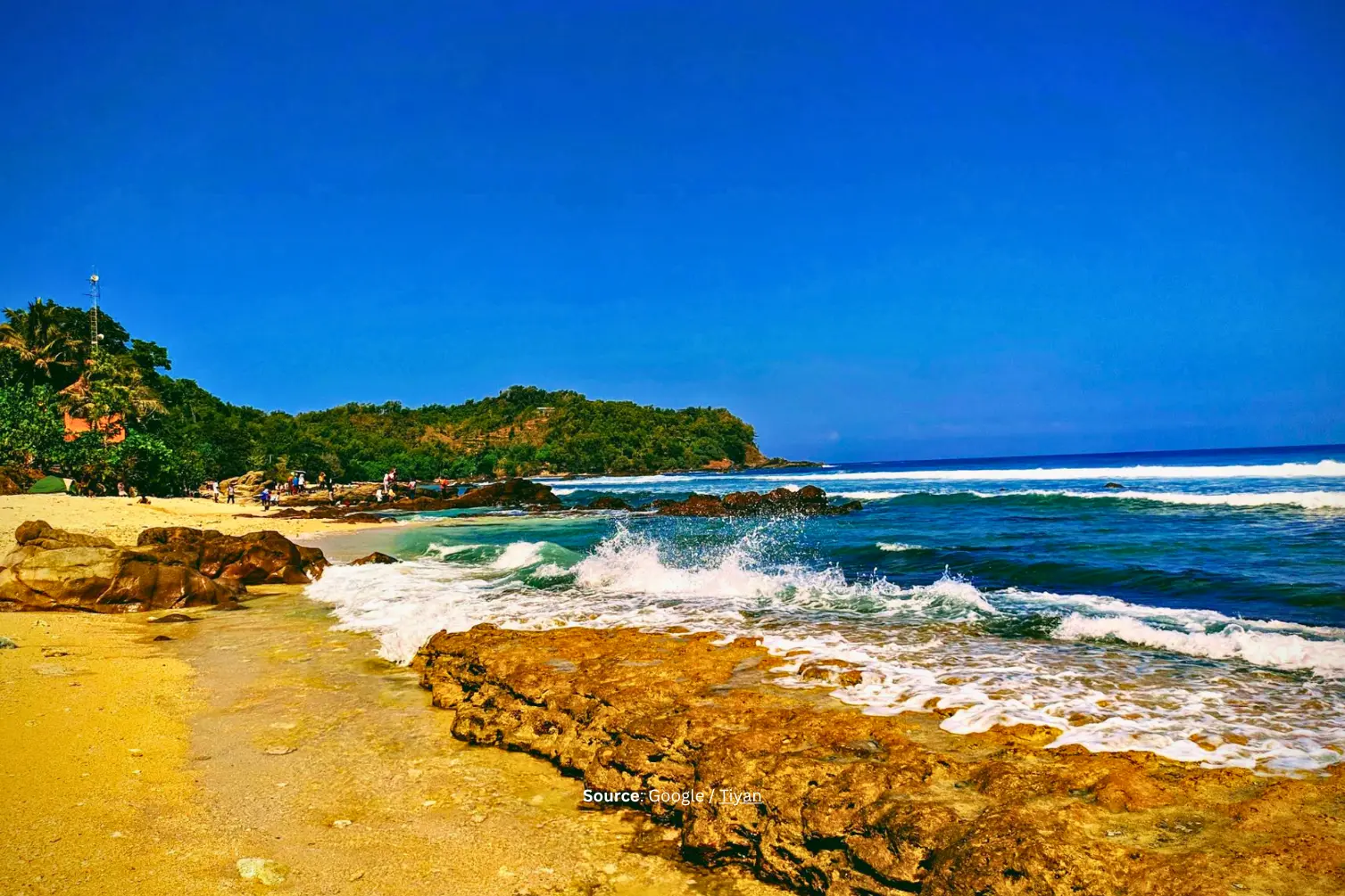 Pantai Wediombo, Gunung Kidul Yogyakarta.webp