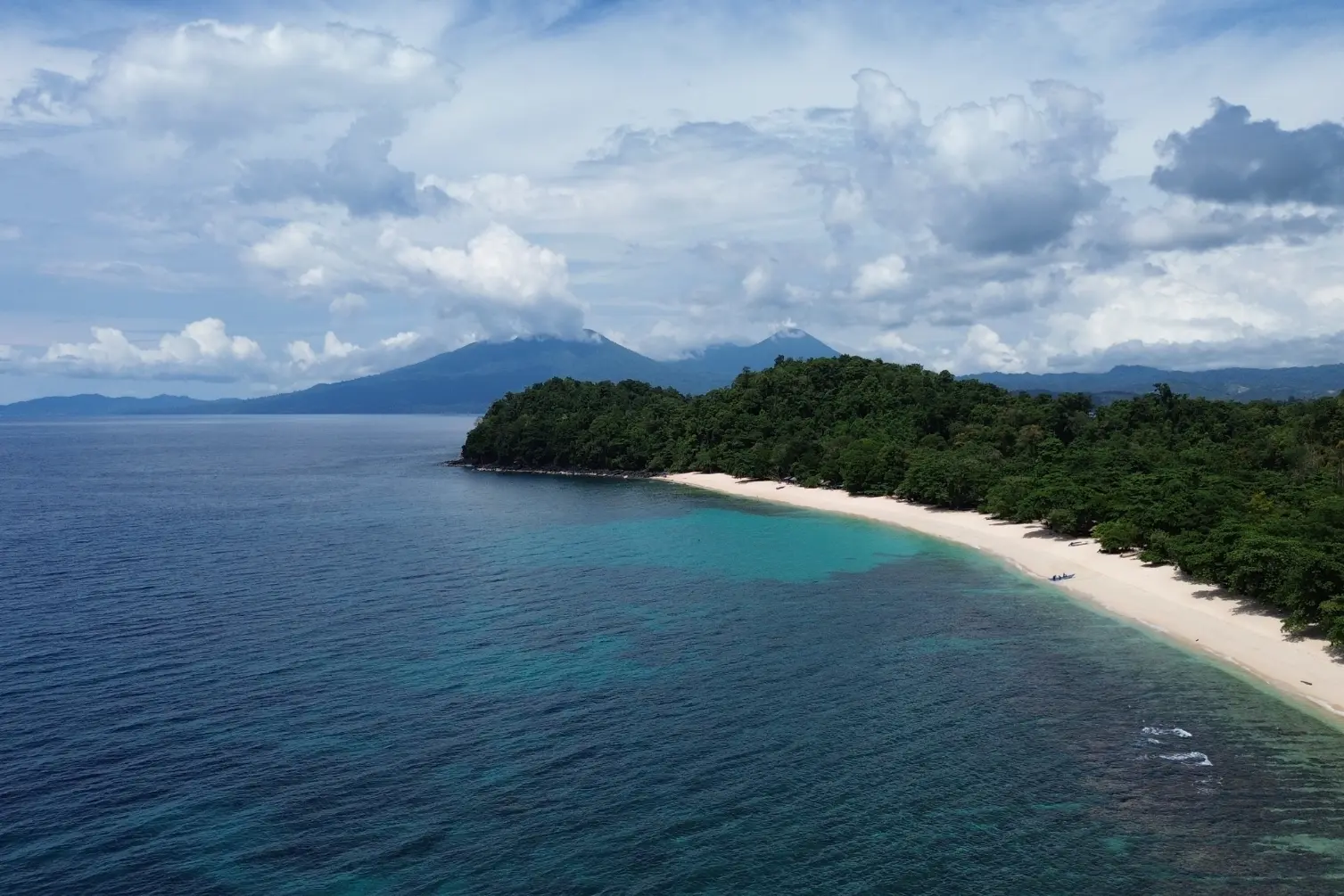 Likupang, Bintang Baru Wisata Bahari Indonesia.webp